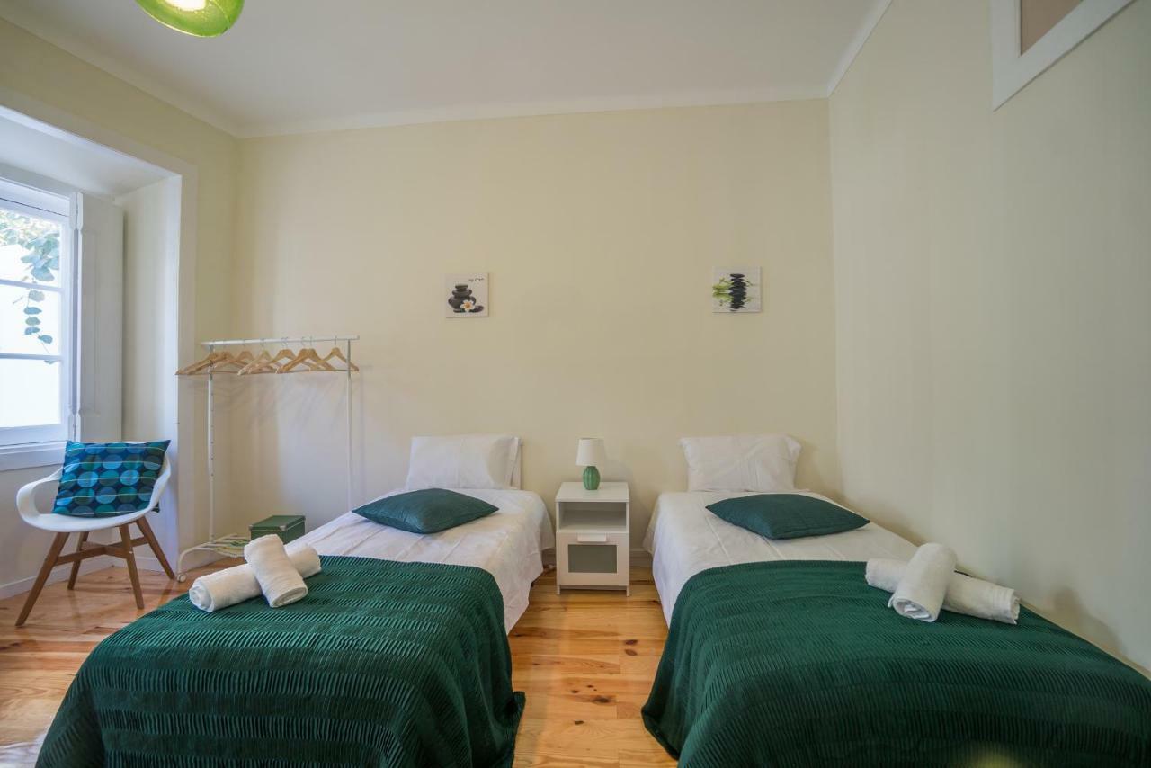 Mouraria 2 Bedroom Apartment リスボン エクステリア 写真