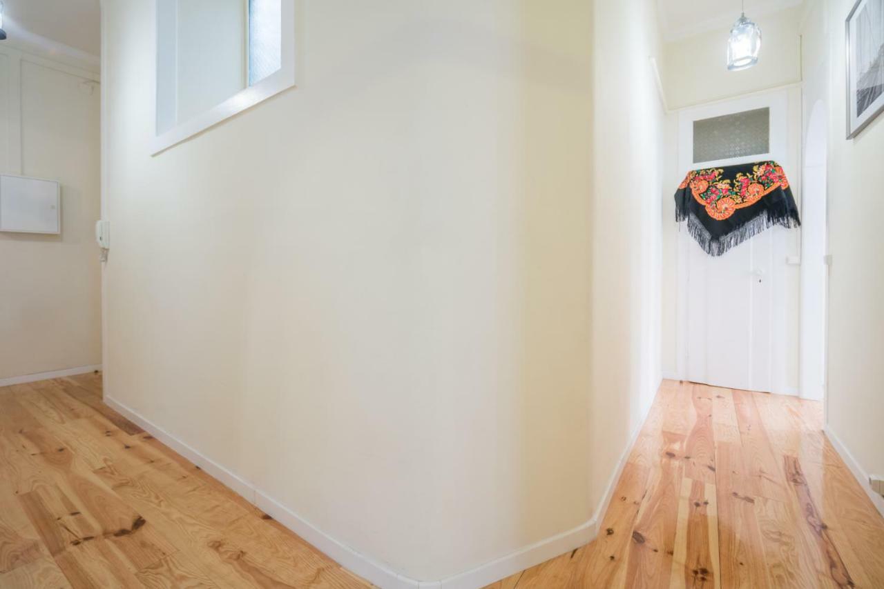 Mouraria 2 Bedroom Apartment リスボン エクステリア 写真
