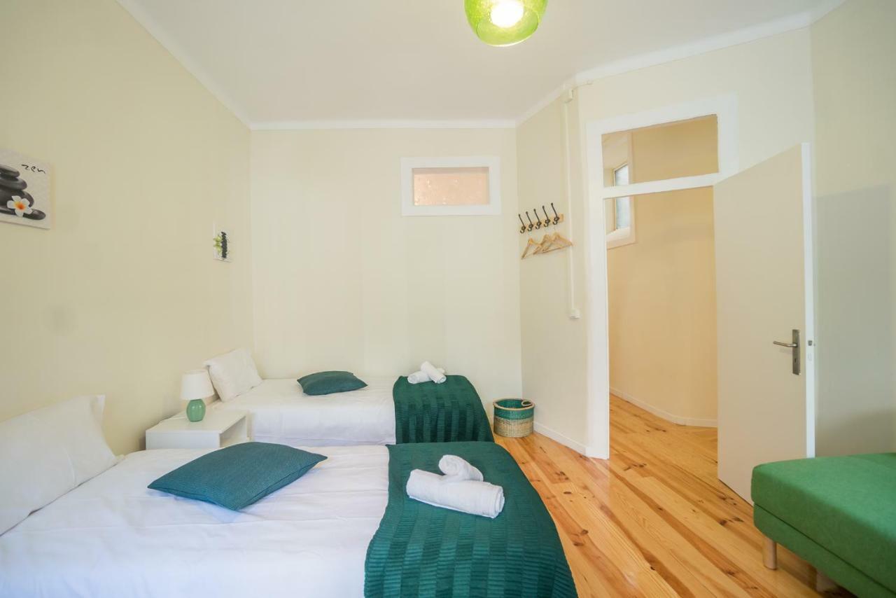 Mouraria 2 Bedroom Apartment リスボン エクステリア 写真