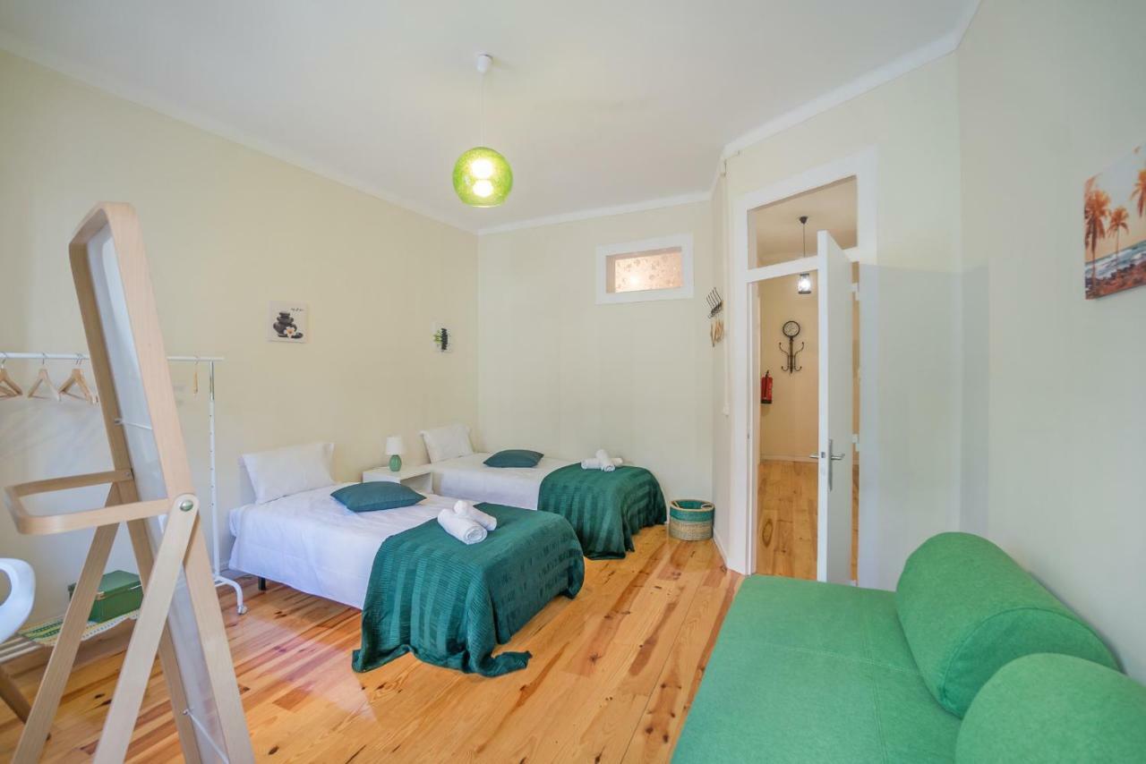 Mouraria 2 Bedroom Apartment リスボン エクステリア 写真